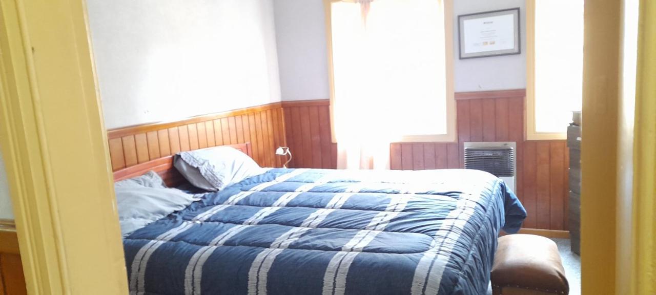 Pension Al Sur Del.Mundo Punta Arenas Exterior photo